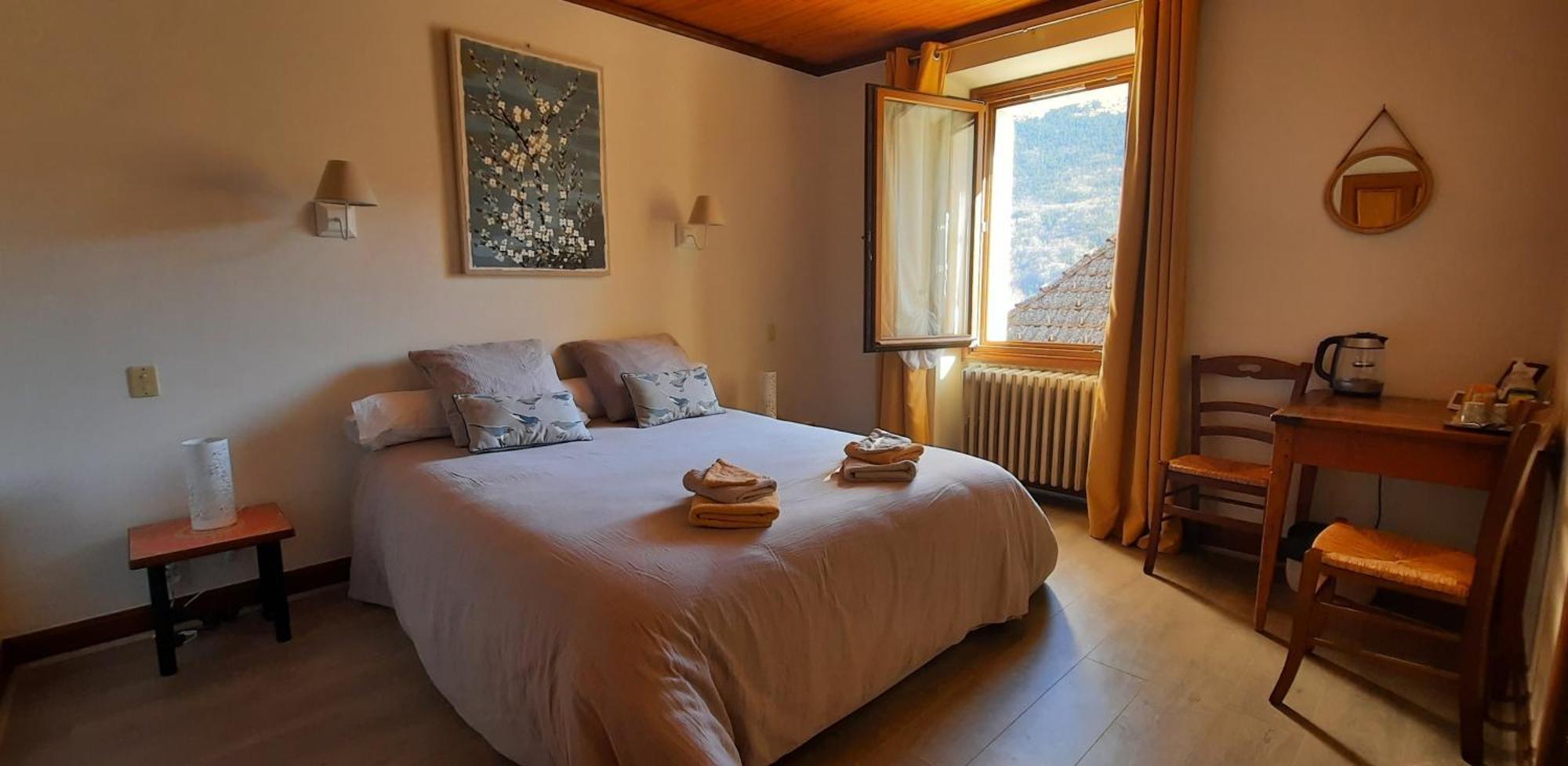 Les Vagabonds Du Mont Bed & Breakfast Chichilianne Dış mekan fotoğraf